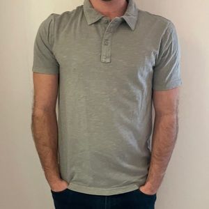 Men’s Gap short sleeve polo